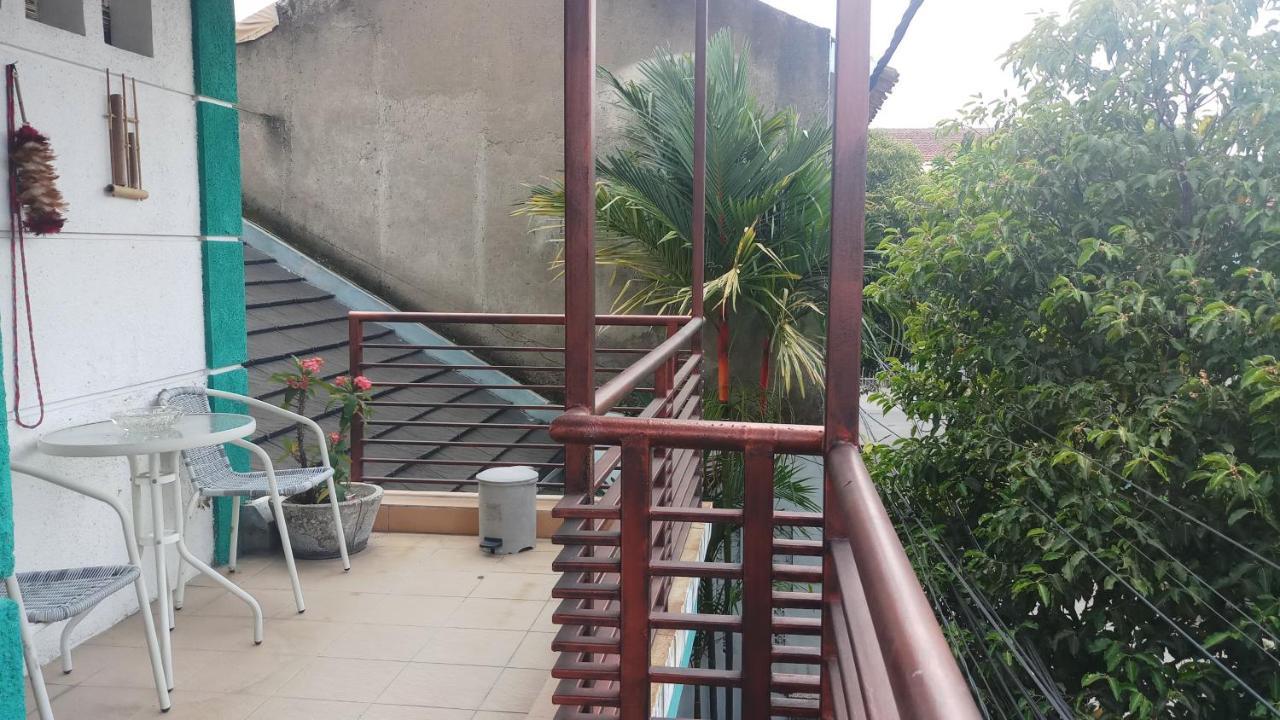 Seventeen Homestay Bandung Kültér fotó