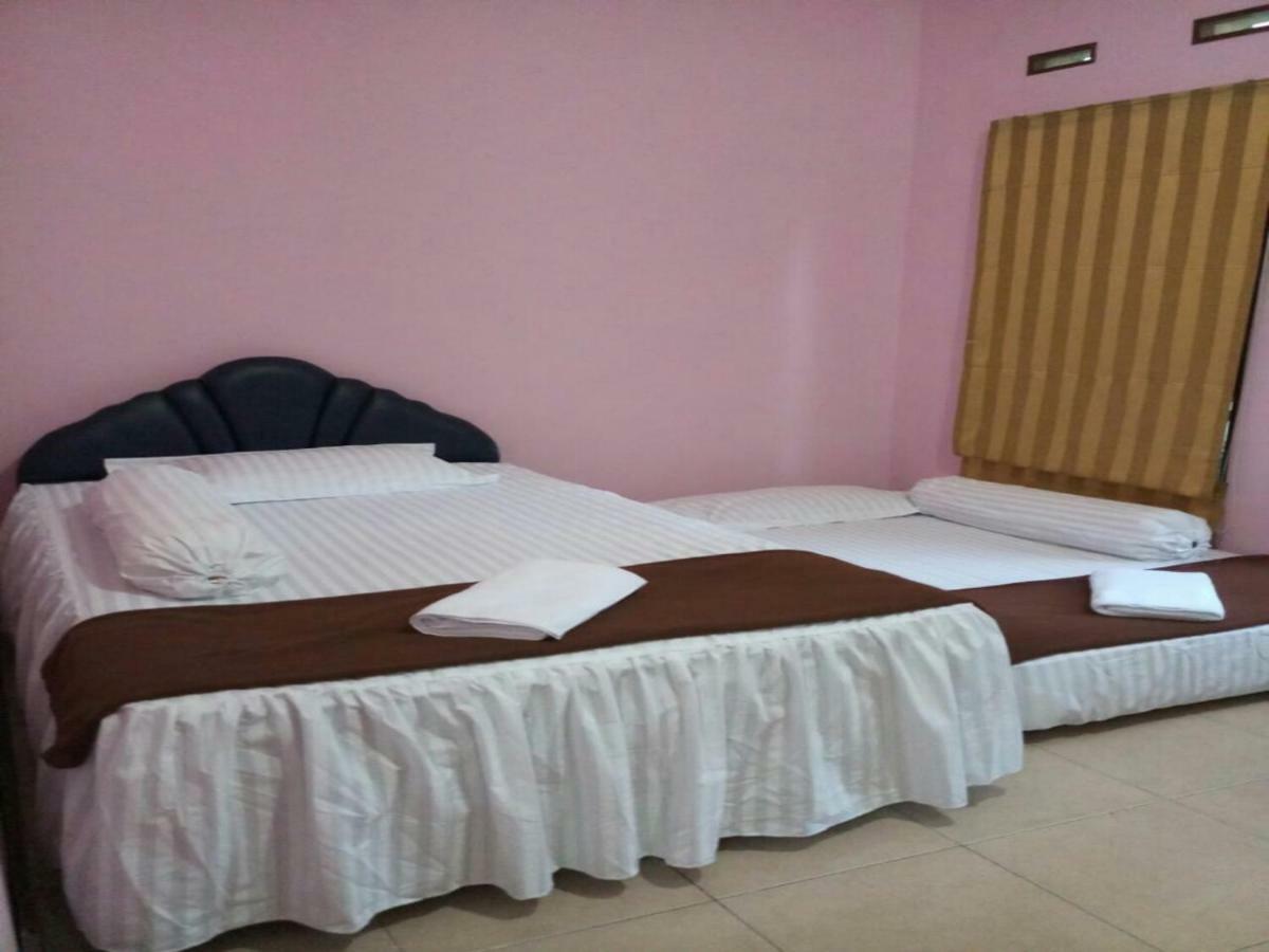 Seventeen Homestay Bandung Kültér fotó